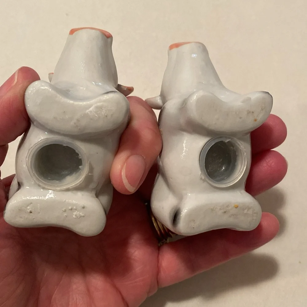Vintage Cow Salt and Pepper Set - add to your collection!!